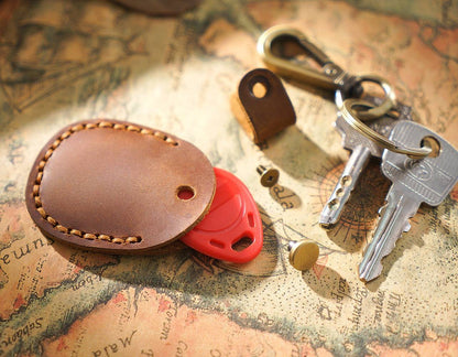 Leather Airtag Holder Keychain