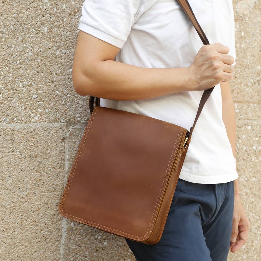 leather messenger bag for men