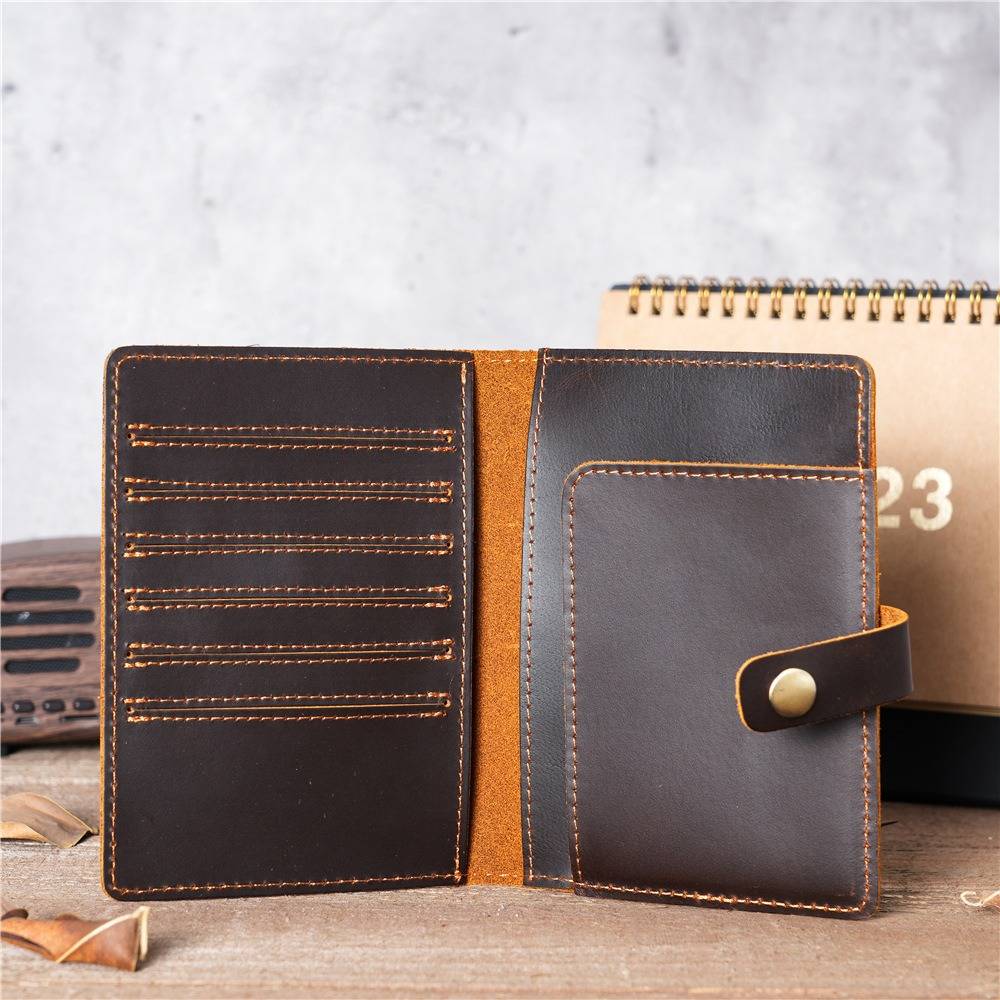 leather passpor tholder 