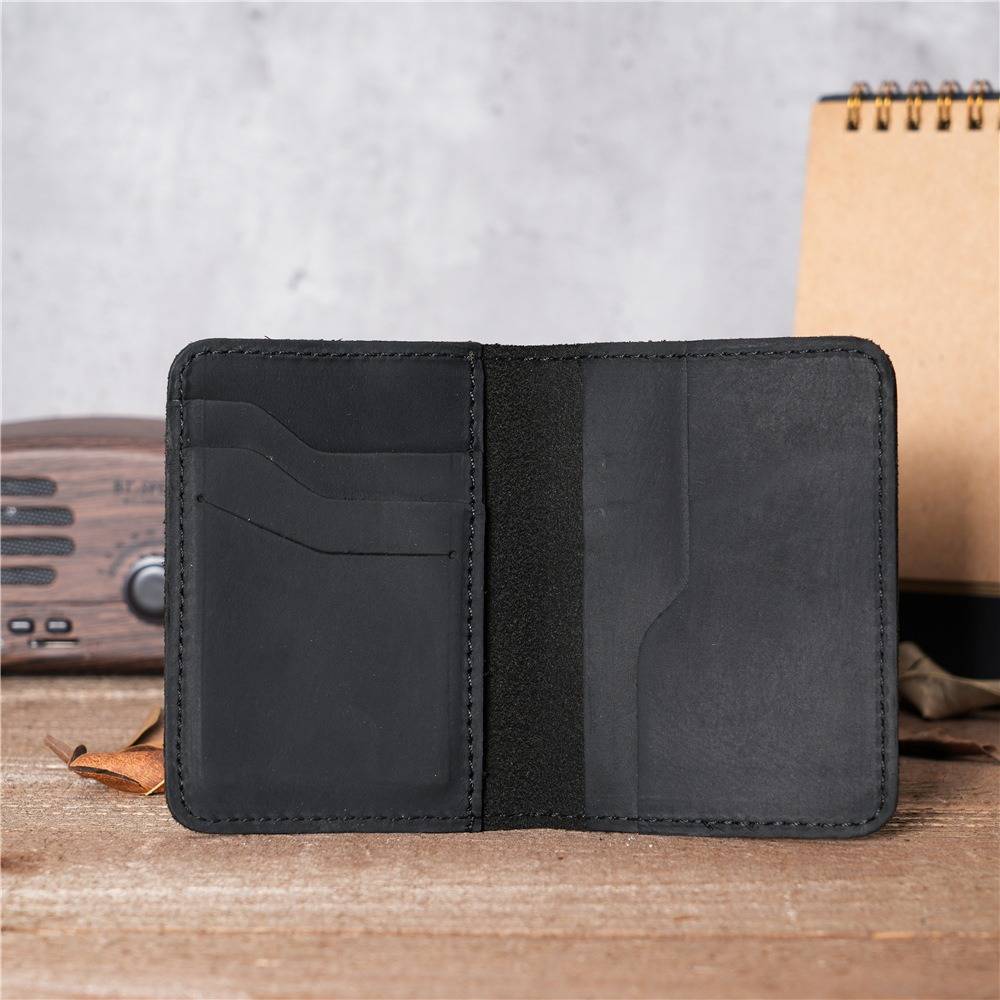 minimalist bifold wallet 